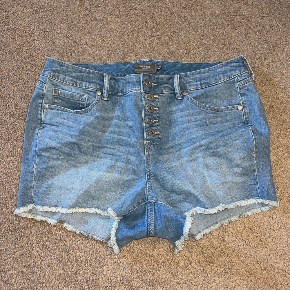 Variety of Plus Size Jean Shorts - Size 14